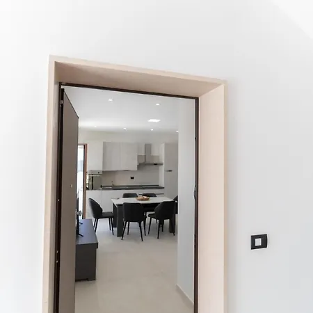 아파트 Dimora Con Terrazzo Vista Mare *